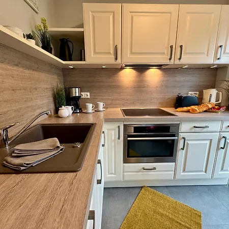 Aquamarin Ostseetraumsuite 01 *