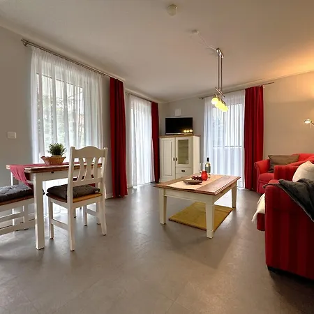 Aquamarin Ostseetraumsuite 01 Neuhaus (Mecklenburg-Vorpommern)